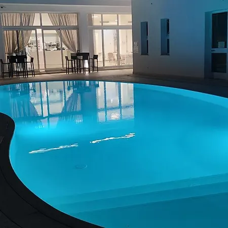 Miramare Aparthotel 3*
